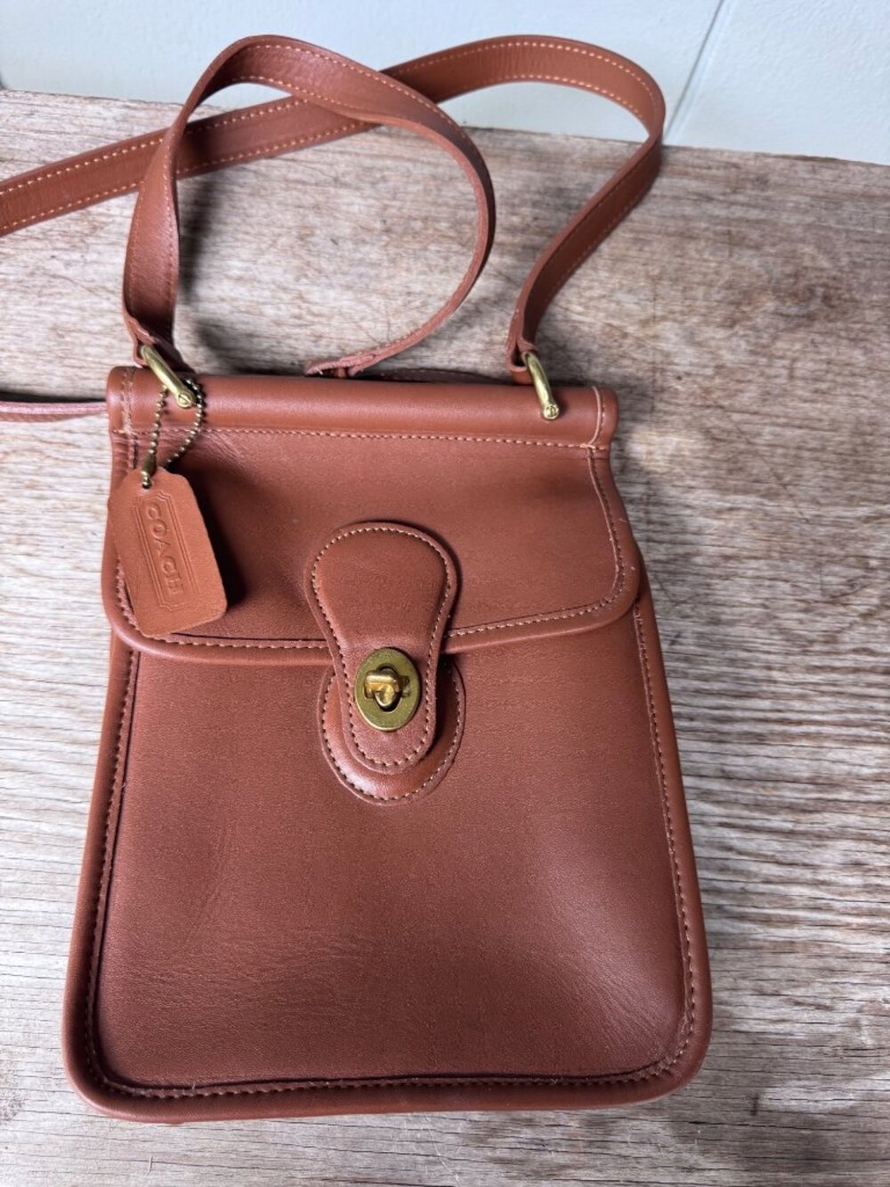 Coach Murphy 9930 British Tan Leather Crossbody Bag USA 1996 Turnlock Vintage - Picture 7 of 16